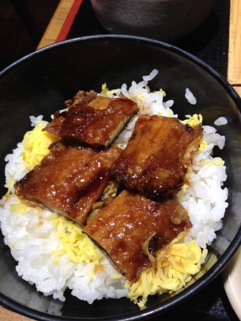 秋刀魚の蒲焼丼