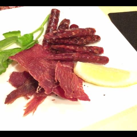 牛たんジャーキー＆サラミ