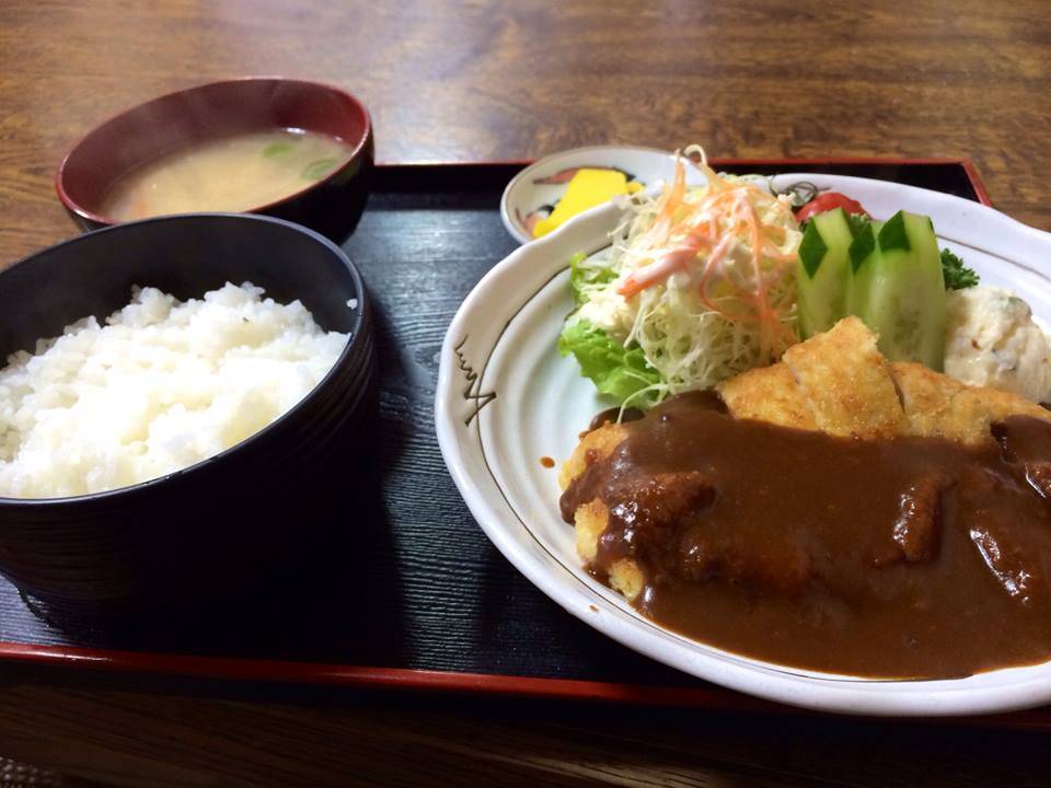 チキンカツ定食