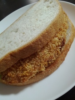 真鱈のフィッシュフライサンド