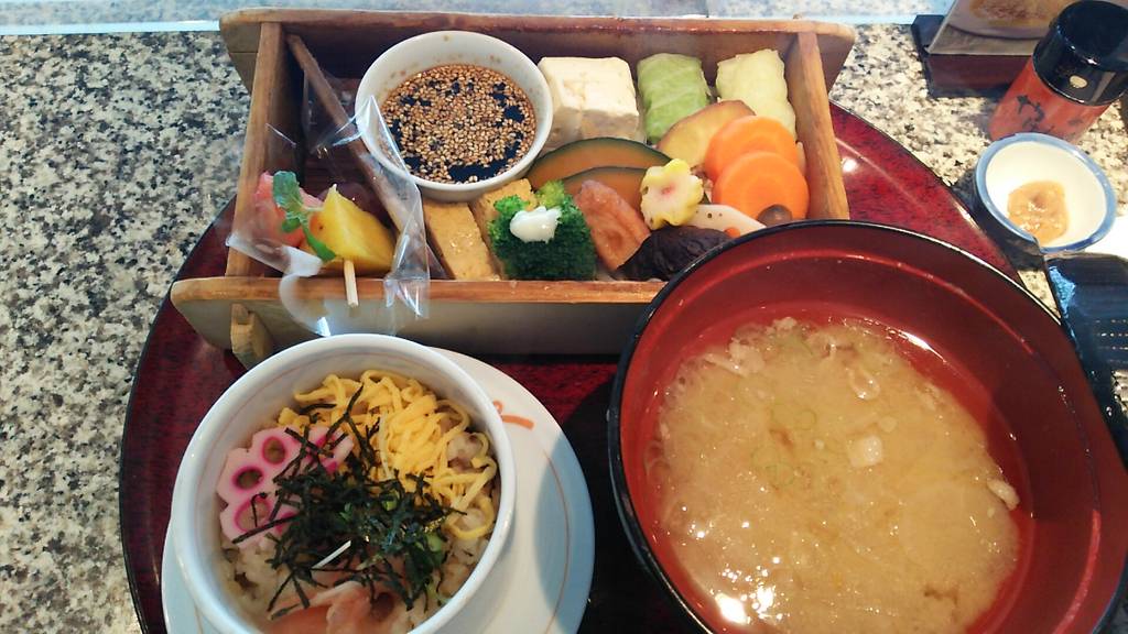 黒豚の野菜蒸しセット