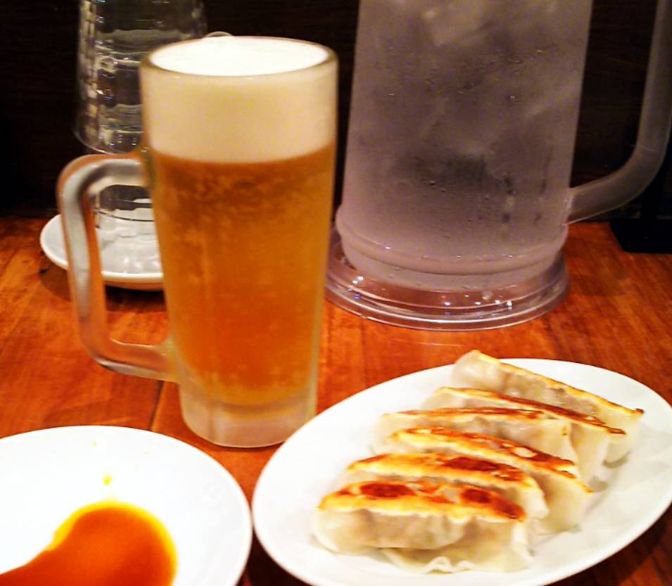 やみつき焼餃子