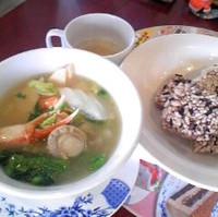 海鮮と春野菜の彩りあんかけおこげ～黒米入り～