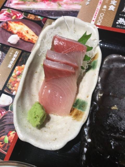 ハマチのお刺身