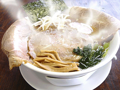 白しょうゆ燻製チャーシュー麺